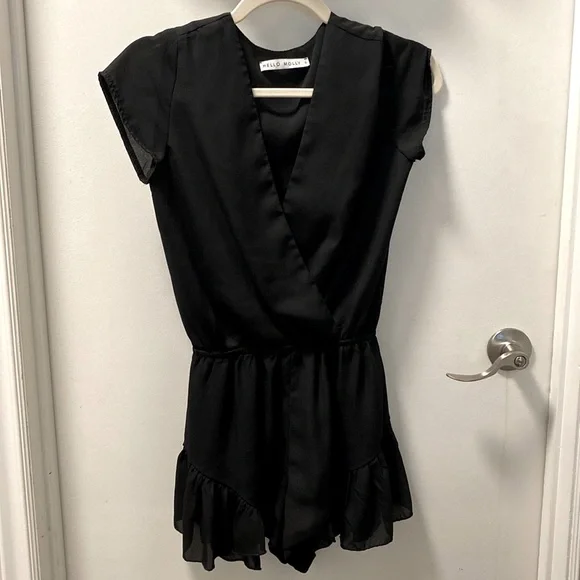 HELLO MOLLY BLACK PLAYSUIT - Picture 3 of 7